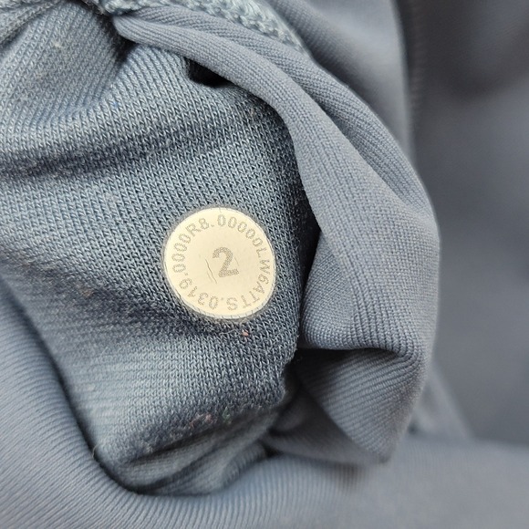 Lululemon Align High Rise Crop 21" Womens Size 2 Blue Yoga Workout Leggings - Picture 3 of 9